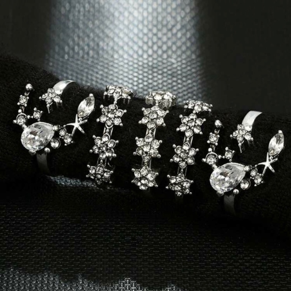 🆕3/$30 Silver 5pc Moon & Flower Ring Set - Picture 5 of 5